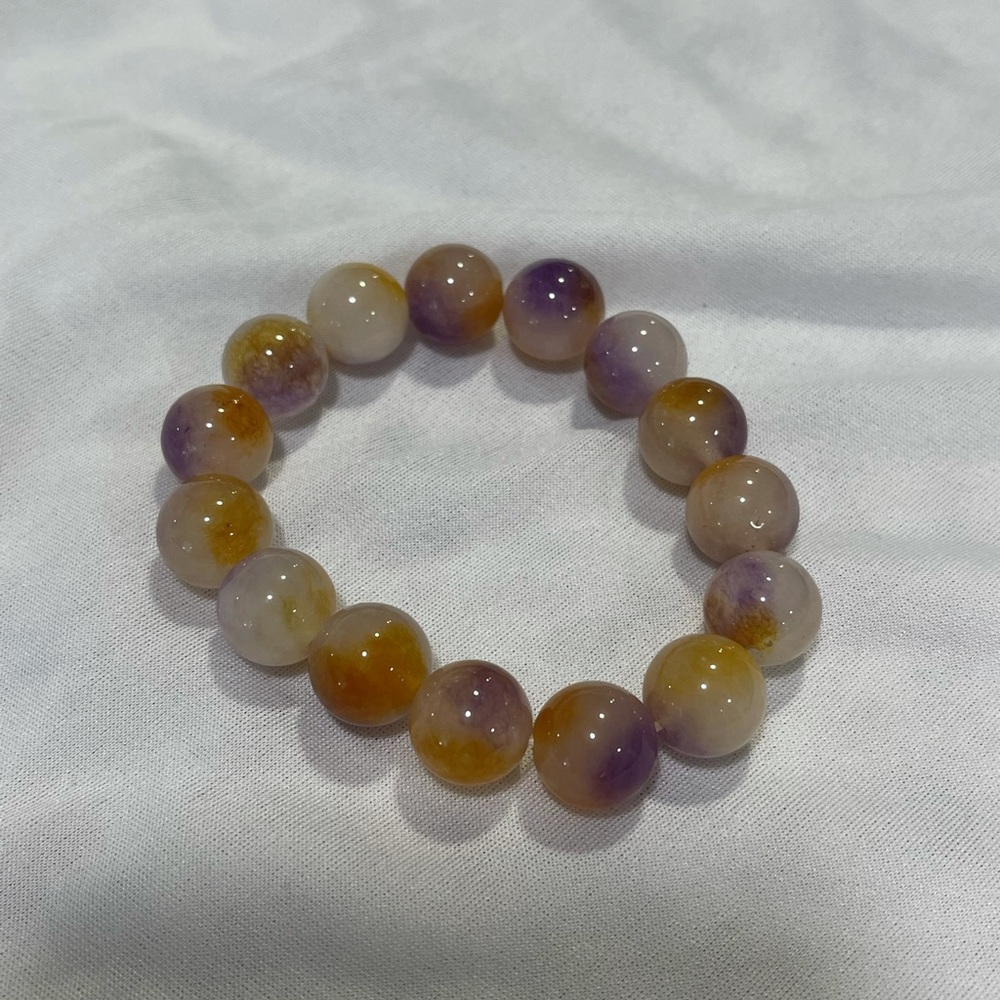 Beaded bracelet